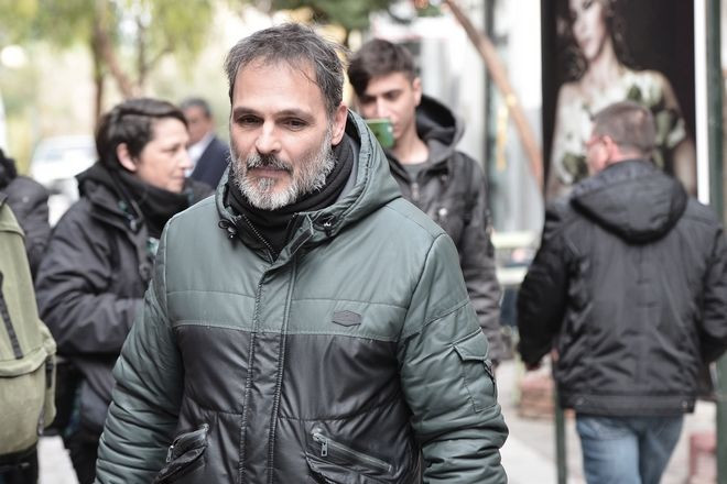 Οι μπουλντόζες προ των πυλών της οικίας του Σταμάτη Γαρδέλη -Τί συνέβη